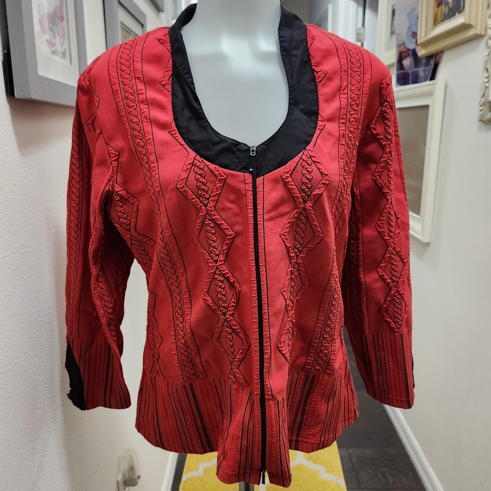 Top with Zipper